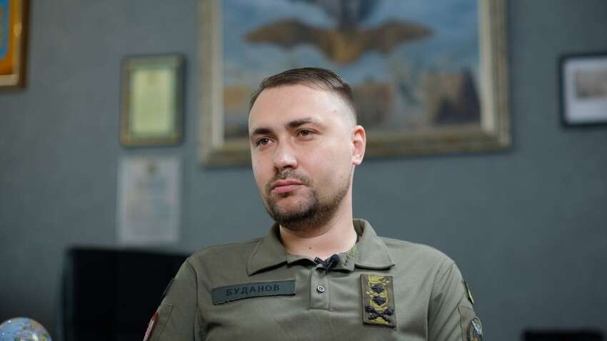 Буданов показав величезний шрам на руці: що зі здоров’ям головного розвідника країни