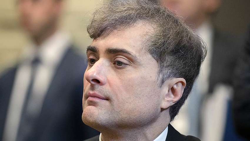 Сурков начал игру, чтобы вернуться в Кремль: при чем здесь протесты в Абхазии Сурков начал игру, чтобы вернуться в Кремль: при чем здесь протесты в Абхазии