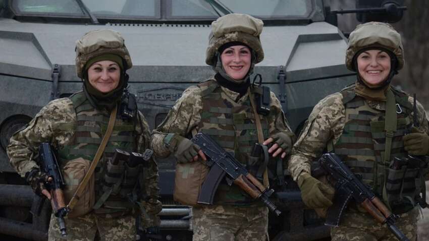 Придется ли Украине начинать мобилизацию женщин: в Сухопутных войсках дали окончательный ответ