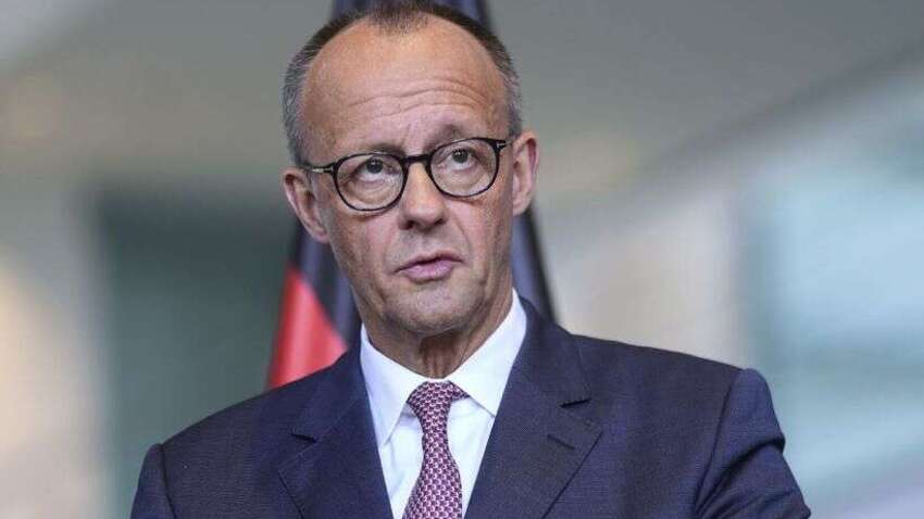 Мерц попросив Зеленського не пускати українських чоловіків до Німеччини Мерц попросив Зеленського не пускати українських чоловіків до Німеччини