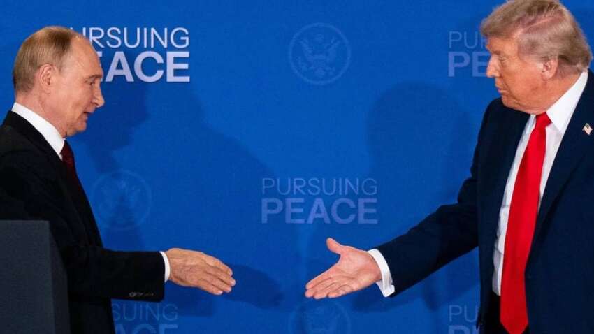 Трамп загнав Путіна у глухий кут під час зустрічі на Алясці: названо шокуючу причину Трамп загнав Путіна у глухий кут під час зустрічі на Алясці: названо шокуючу причину