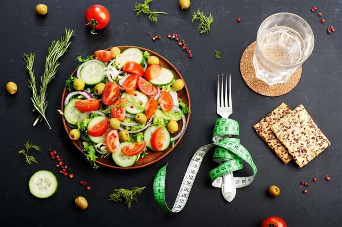 Худнемо влітку: продукти, які в цьому допоможуть