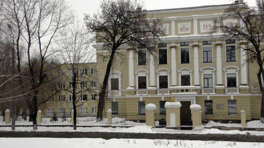 В Днепре учительница на уроке заявила, почему началась война, после чего уволилась