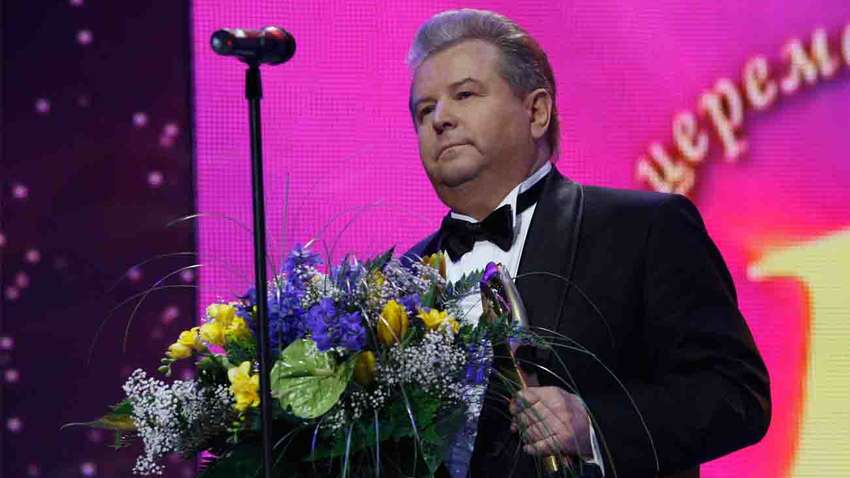 Поплавський публічно образив дівчину і потрапив у скандал (ВІДЕО) Поплавський публічно образив дівчину і потрапив у скандал (ВІДЕО)