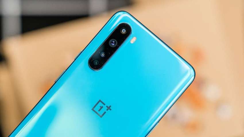 В сети появились рендеры нового смартфона OnePlus