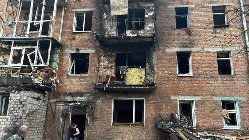 Жахливий удар РФ по Чернігівщині: статистика руйнувань та поранених вражає Жахливий удар РФ по Чернігівщині: статистика руйнувань та поранених вражає