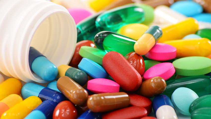 "Увага, шахраї": МОЗ нагадує, що пігулок від коронавірусу не існує 