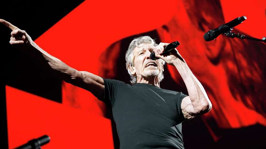 Польща жорстко відреагувала на антиукраїнські висловлювання британського музиканта: подробиці