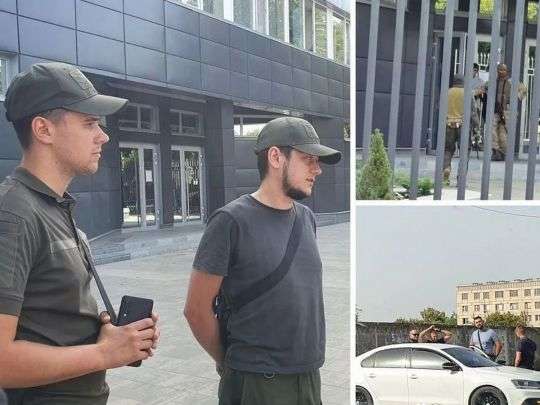 Вдерлися зі зброєю до бомбосховища: на Дніпропетровщині СБУ заблокувала фабрику «Юнайтед Табако»