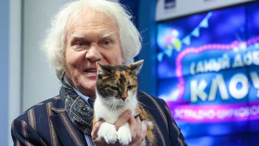 Закликав бомбити Європу і США: російського клоуна госпіталізували в лікарню з інфарктом Закликав бомбити Європу і США: російського клоуна госпіталізували в лікарню з інфарктом