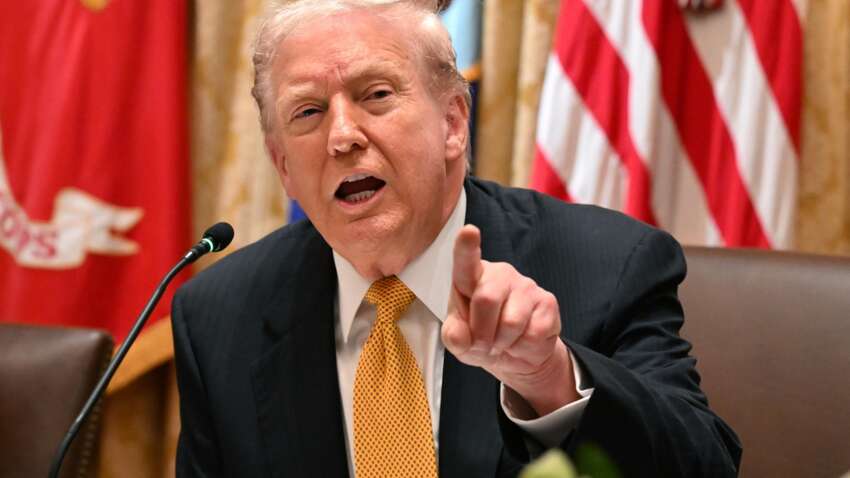 Трамп обмежив в'їзд до США громадянам ще кількох країн: хто у списку