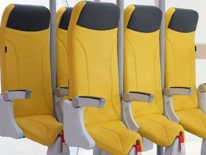 В самолетах появятся "стоячие" места: в каком году запустят новацию В самолетах появятся "стоячие" места: в каком году запустят новацию