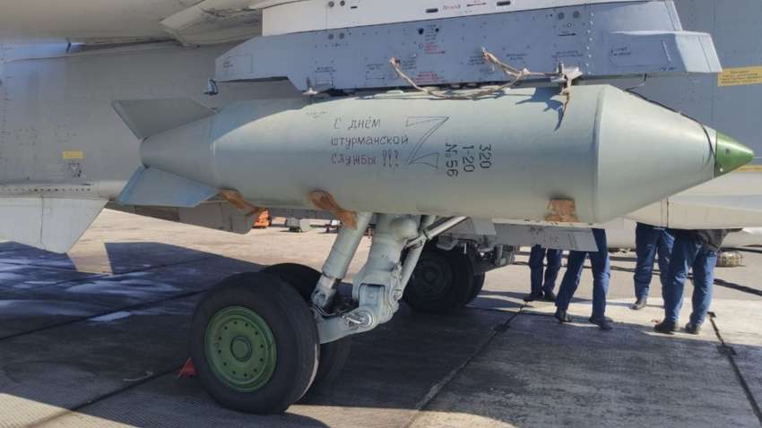 В Воздушных силах рассказали о чрезвычайно мощном оружии РФ, которое может уничтожить многоэтажку