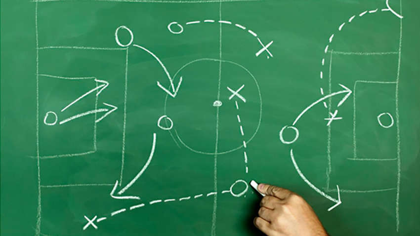 Тактические футбольные схемы: плюсы и минусы расстановок