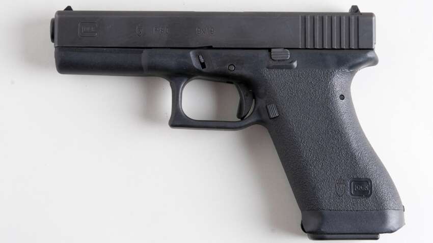 Glock: как австрийский инженер без опыта создал пистолет, изменивший оружейный мир Glock: как австрийский инженер без опыта создал пистолет, изменивший оружейный мир