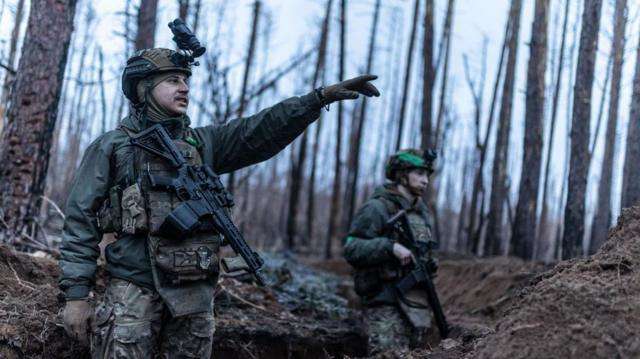 Сколько еще минимум Россия сможет воевать против Украины: прогноз разведки Литвы