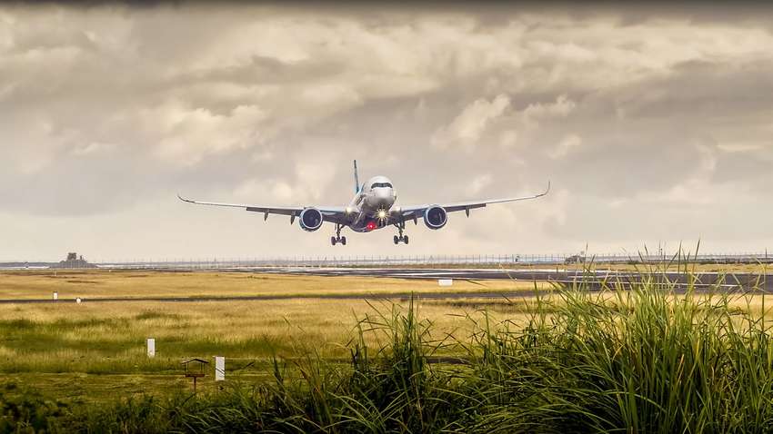 Украина в июле может восстановить авиасообщение с Грузией