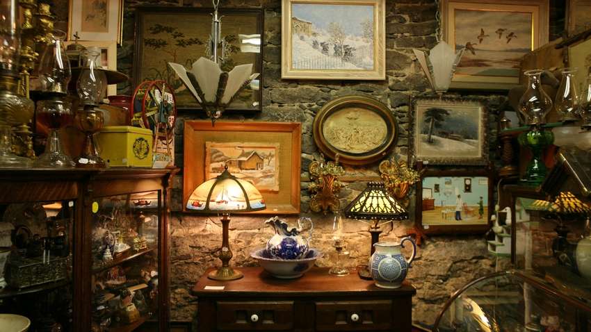 Как правильно инвестировать в антиквариат: советы новичку