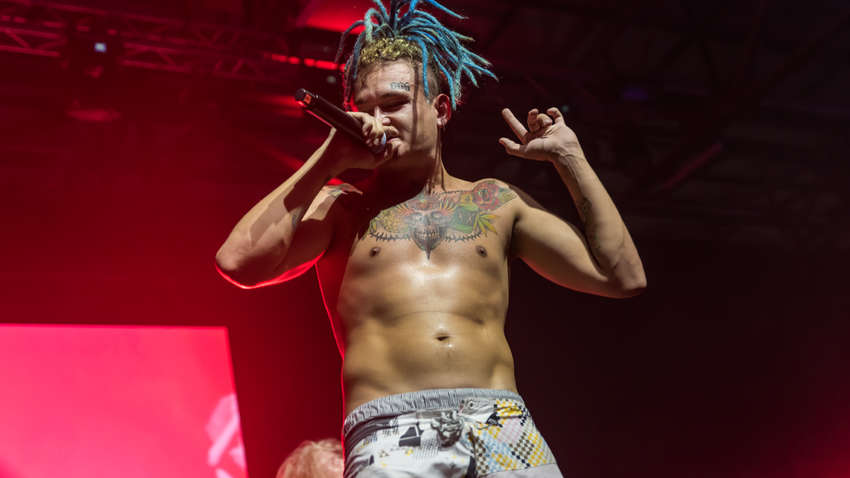 Зірка підлітків Моргенштерн відверто розповів про мільйонні заробітки Зірка підлітків Моргенштерн відверто розповів про мільйонні заробітки