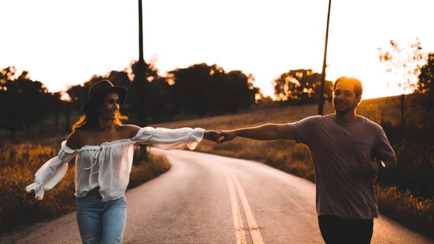 Чому розлука позитивно впливає на стосунки: відповідь психолога Чому розлука позитивно впливає на стосунки: відповідь психолога