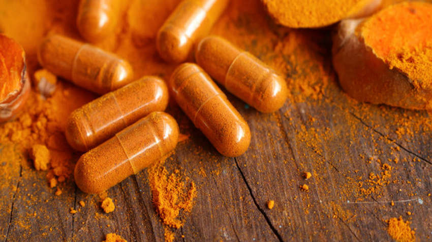 Диетологи назвали лучшие добавки для борьбы со старением 