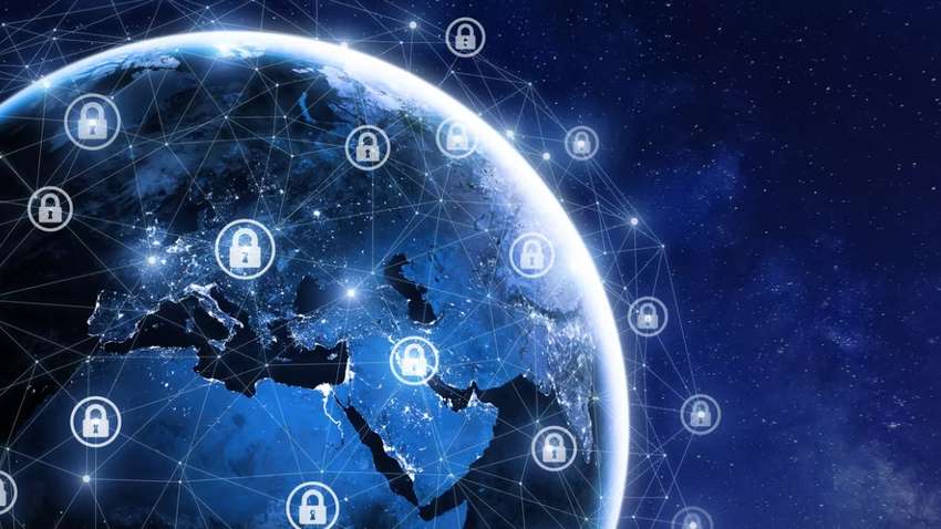 Україна закликає створити кіберструктуру для захисту від російських атак