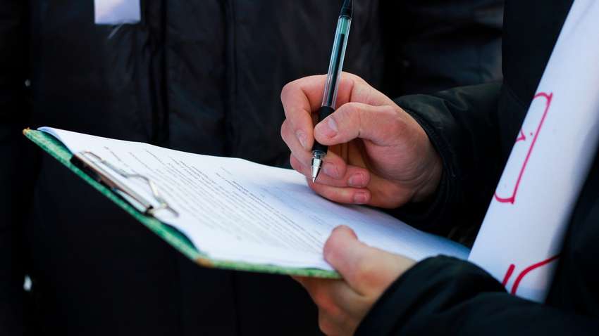 Стало відомо, скільки українців за останній рік не відчувають себе в безпеці