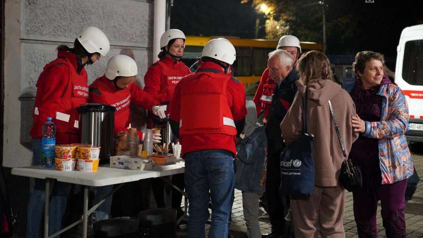Як проходить евакуація з Донеччини: куди вивозять людей Як проходить евакуація з Донеччини: куди вивозять людей