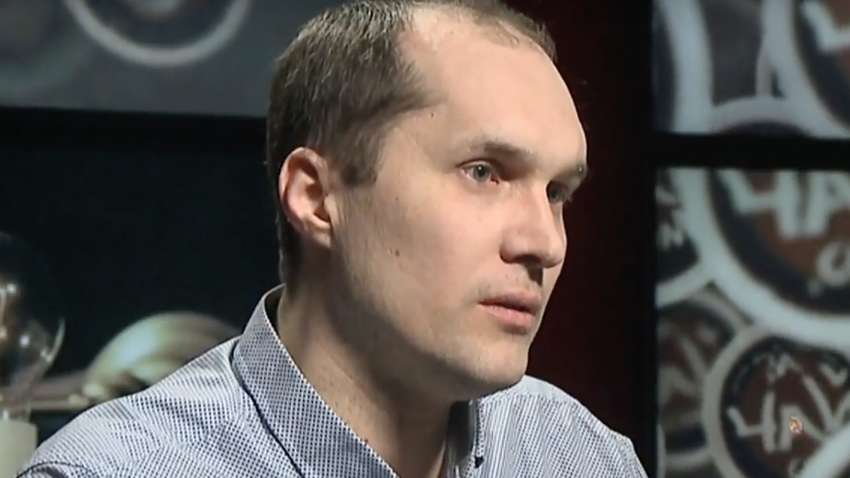 СМИ исследовали, как Бутусов менял мнение о Минских договоренностях в зависимости от политической конъюнктуры СМИ исследовали, как Бутусов менял мнение о Минских договоренностях в зависимости от политической конъюнктуры