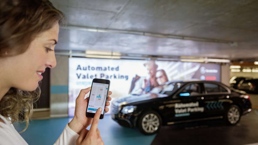 "Умная" парковка впервые открыта для широкой общественности