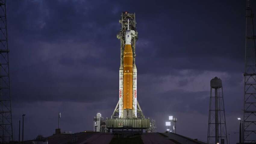 Почався зворотний відлік до історичного запуску: перший політ навколо Місяця