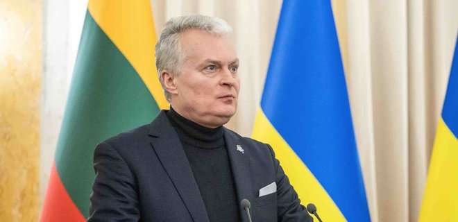 Президент Литвы обвинил Украину в замедлении поставок оружия: что сказал Науседа Президент Литвы обвинил Украину в замедлении поставок оружия: что сказал Науседа