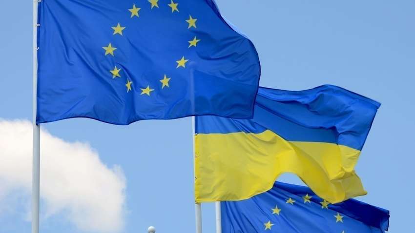 Украина присоединилась к санкциям ЕС против России из-за Навального