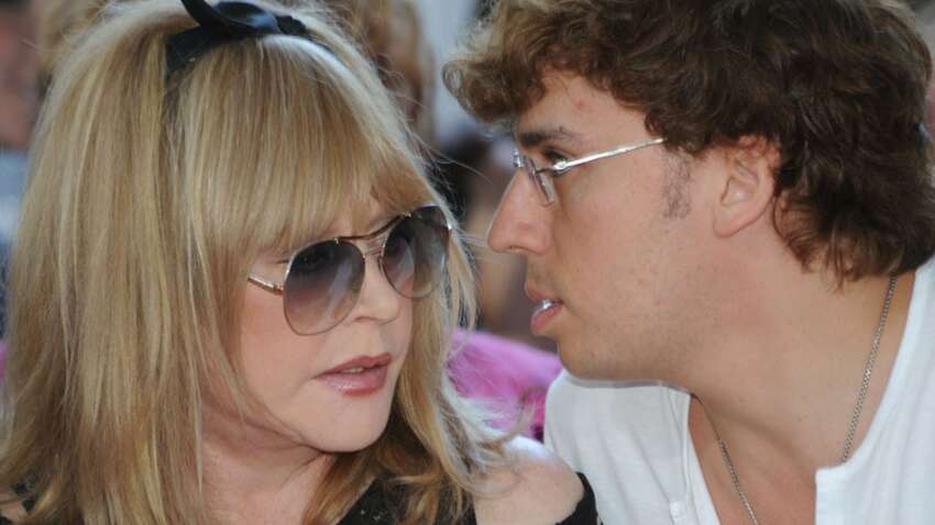  Примадонну перестали узнавать: Галкин показал помолоделу Пугачеву (ФОТО)