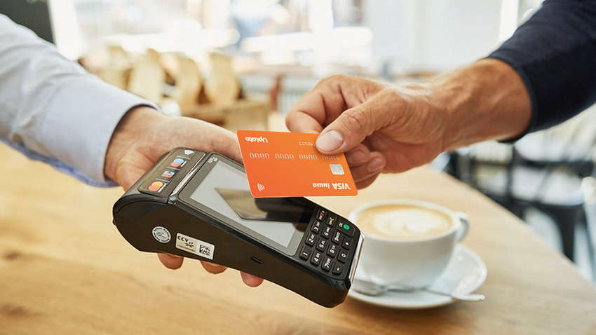 Карта prepaid: в Нацбанке предупредили владельцев об обязательной идентификации