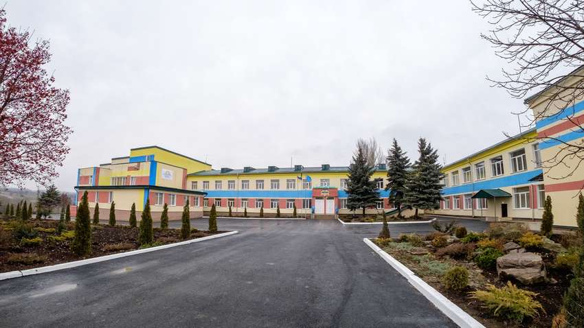 В Минобразования рассказали, сколько пойдет денег на обустройство опорных школ в селах
