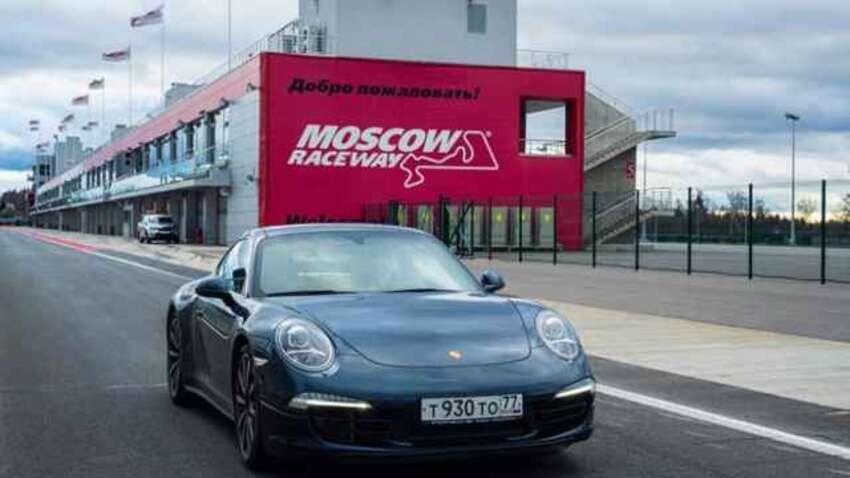 В России сотни машин Porsche сломались: почему перестали работать на ходу В России сотни машин Porsche сломались: почему перестали работать на ходу