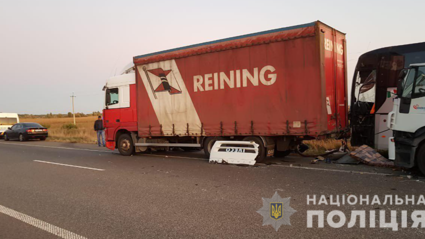 Смертельное ДТП на Киевщине: трое погибших