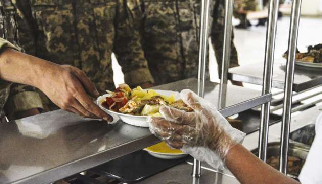 Эксперт: Госоператор тыла Жумадилова переплатил 86 млн грн, а антикоррупционные органы молчат