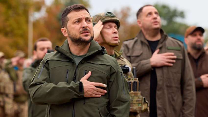 В Ізюмі знайдене масове поховання людей – Зеленський