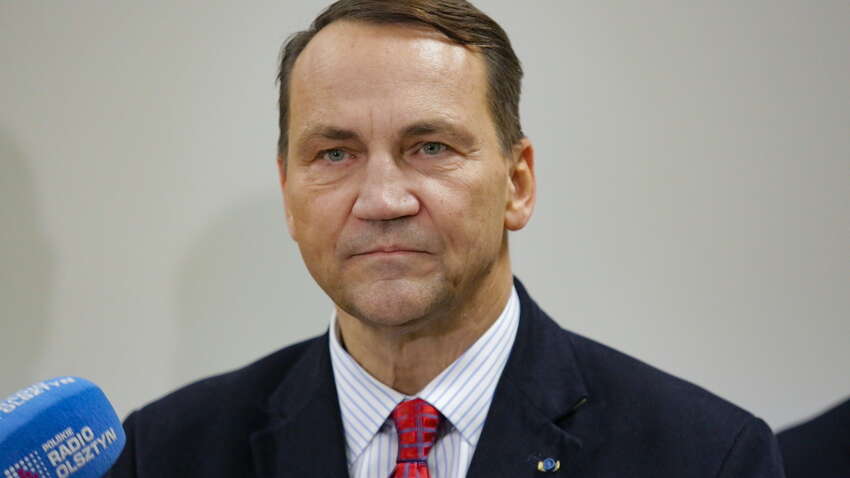 В Польше удивлены позицией США: что теперь говорят о размещении военных в Украине В Польше удивлены позицией США: что теперь говорят о размещении военных в Украине