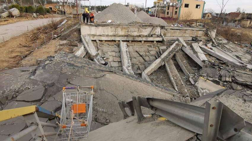 "Укравтодор" оценил убытки от разрушения дорог почти в 1 трлн грн