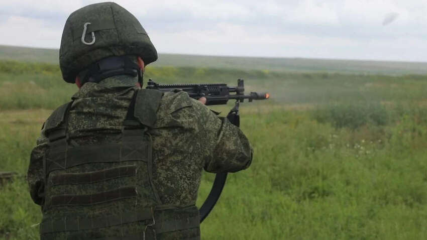 Лізуть, як таргани: росіяни вже окупували 10 населених пунктів на Сумщині Лізуть, як таргани: росіяни вже окупували 10 населених пунктів на Сумщині