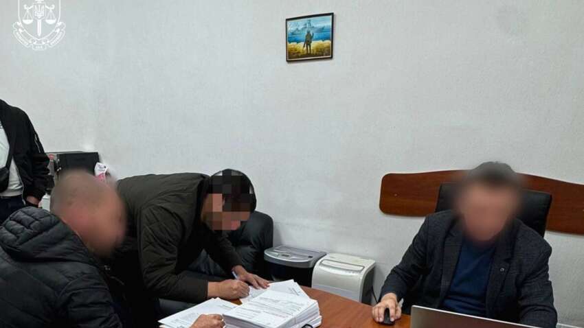 Експертизи підтвердили, що свідок у справі детектива НАБУ Магамедрасулова дав завідомо неправдиві покази: обвинувачення скеровано до суду