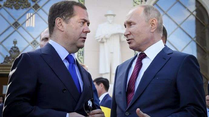 В Офисе президента отреагировали на скандальную статью Медведева В Офисе президента отреагировали на скандальную статью Медведева