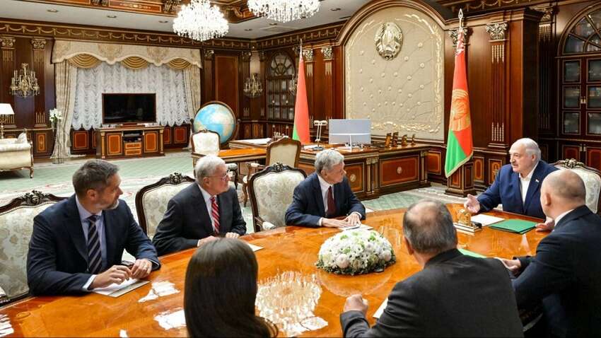 Трамп умело использовал визит Келлога в Лукашенко: стало известно, при чем здесь Байден  