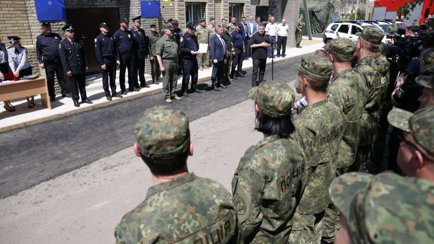 МВС підготувало 800 поліцейських для роботи на Донбасі
