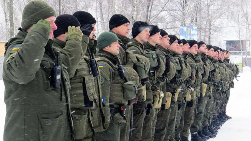 Каша, похожая на клей: в сети показали, чем якобы кормят нацгвардейцев в Запорожье   Каша, похожая на клей: в сети показали, чем якобы кормят нацгвардейцев в Запорожье