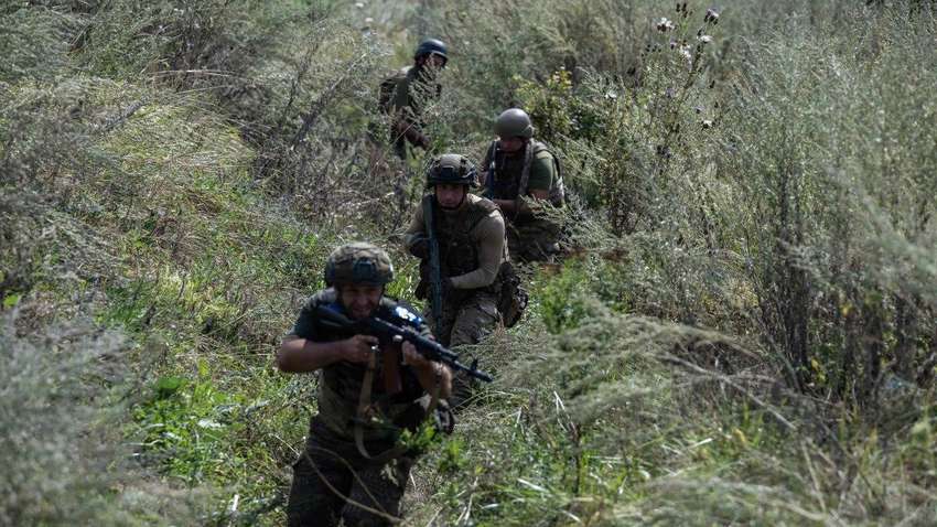 На юге Украины российские оккупанты готовятся к новым штурмам: детали