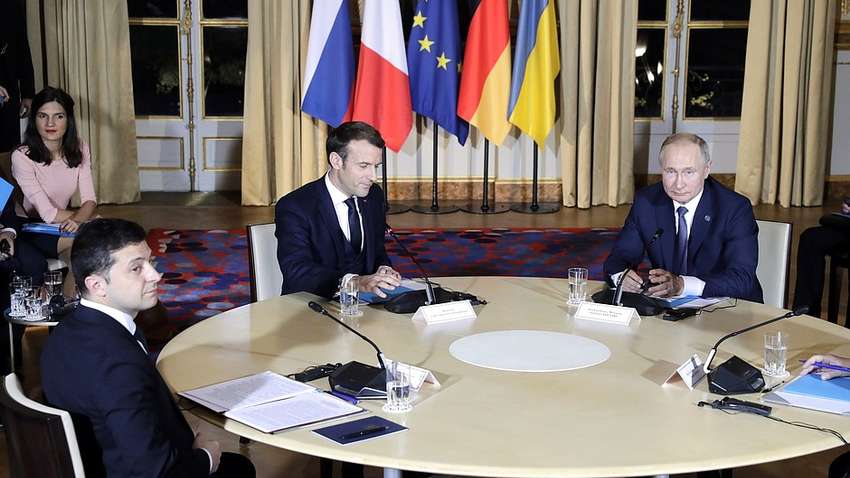 У Зеленського розповіли, чи обговорювалося питання Криму на переговорах з Путіним